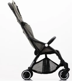 Hamilton By Yoop X1 Plus Buggy – Nieuw, Hoger, Uitgebreider 2023 Model – Premium Stroller Met One Hand Folding Technologie – Grijs – Lichte, Verstelbare En Wendbare Kinderwagen Met Vele Gemakken -Kinderwagen- En Accessoirewinkel 1064x1200 9