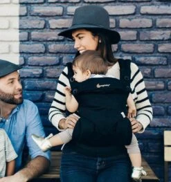 Ergobaby 360 Four Positions Baby Draagzak - Pure Black 23 Ergobaby 360 Four Positions Baby Draagzak - Pure Black -Kinderwagen- En Accessoirewinkel 1126x1200 6