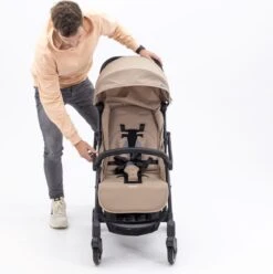 Hamilton By Yoop X1 Plus Kinderwagen - Buggy Met Monteerbare Wieg - Premium Stroller Met One Hand Folding Technologie - Nieuw, Hoger, Uitgebreider 2023 Model - Kaki - Licht, Verstelbaar, Wendbaar En Geschikt Van 0 Maanden Tot 4 Jaar -Kinderwagen- En Accessoirewinkel 1194x1200 6