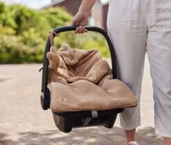 Jollein Voetenzak Voor Autstoel & Kinderwagen - Basic Knit - Biscuit -Kinderwagen- En Accessoirewinkel 1200x1018 6