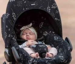 Dooky Seat Cover 0+ Autostoelhoes - Romantic Leaves Black -Kinderwagen- En Accessoirewinkel 1200x1023 1