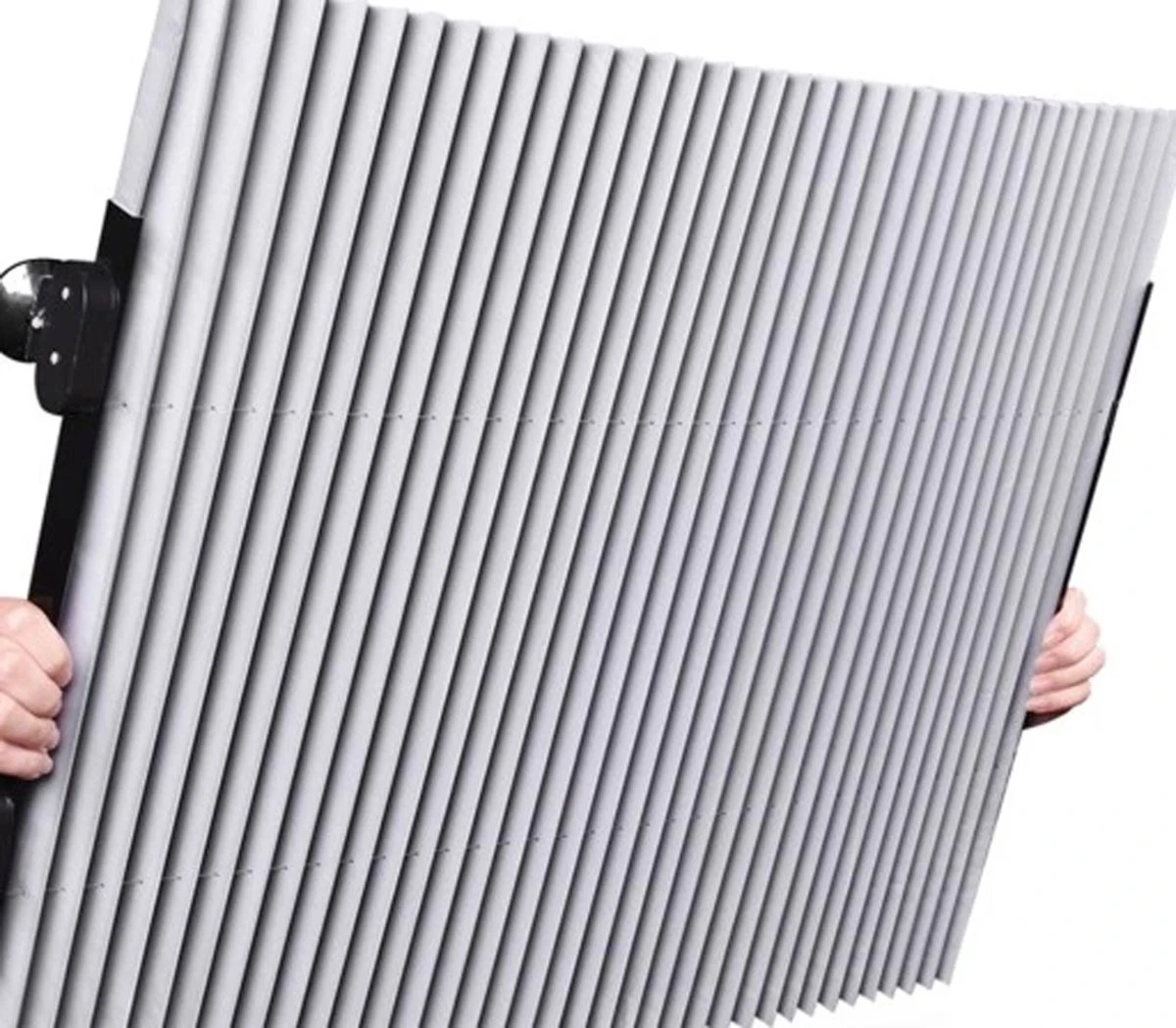 Zonnescherm Auto - Zonwering - Voorruit - UV Protectie - Oprolbaar - Rolgordijn - Rheme 9 Zonnescherm Auto - Zonwering - Voorruit - UV Protectie - Oprolbaar - Rolgordijn - Rheme - Afbeelding 7