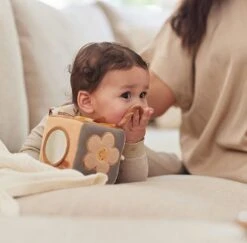 Jollein Activiteitenkubus - Spring Garden 19 Jollein Activiteitenkubus - Spring Garden -Kinderwagen- En Accessoirewinkel 1200x1180