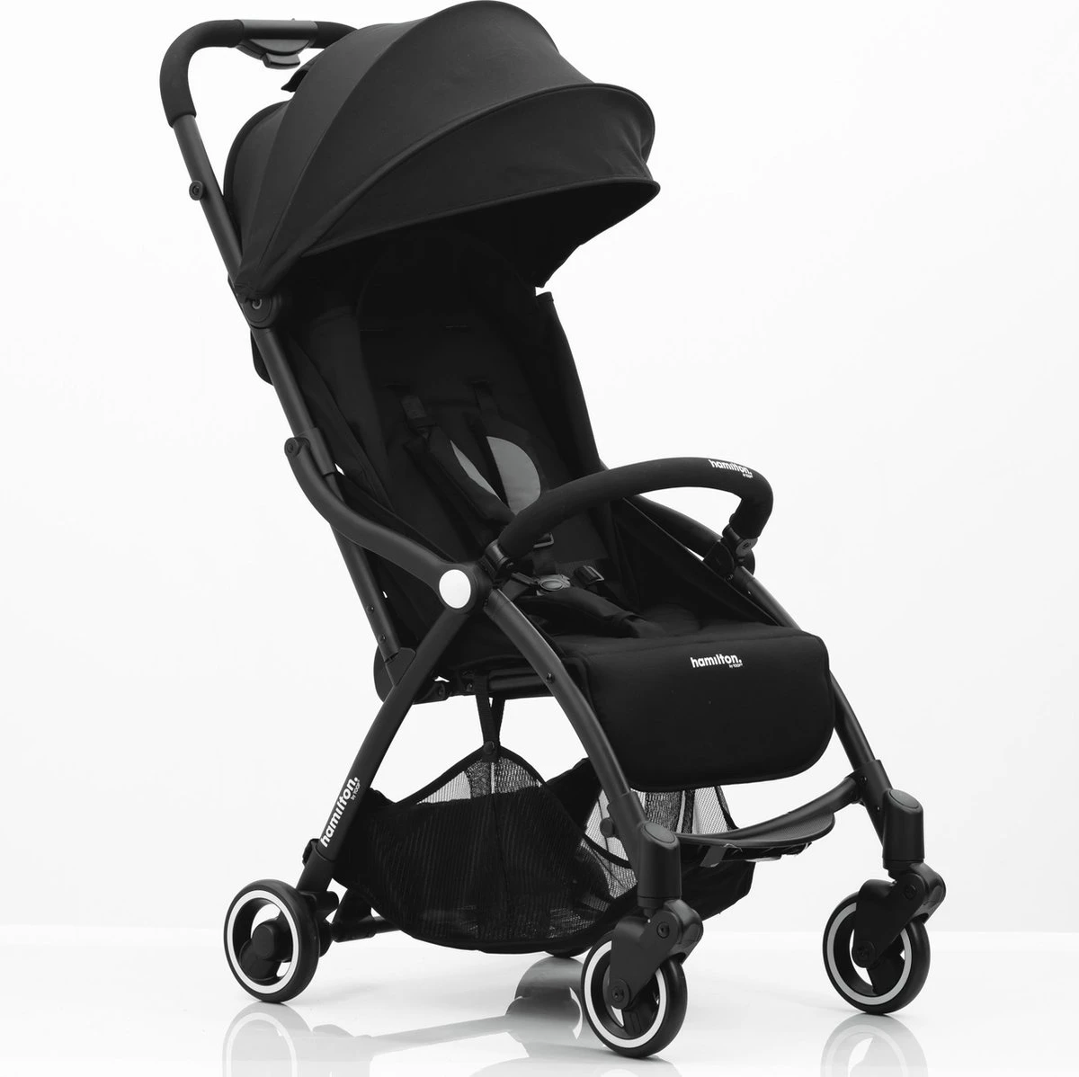 Hamilton By Yoop S1 Plus Buggy – Nieuw En Hoger 2023 Model – Premium Budget Stroller Met One Hand Folding Technologie – Zwart/Antraciet – Lichte, Verstelbare En Wendbare Kinderwagen Met Vele Gemakken 4 Hamilton By Yoop S1 Plus Buggy – Nieuw En Hoger 2023 Model – Premium Budget Stroller Met One Hand Folding Technologie – Zwart/Antraciet – Lichte, Verstelbare En Wendbare Kinderwagen Met Vele Gemakken - Afbeelding 3
