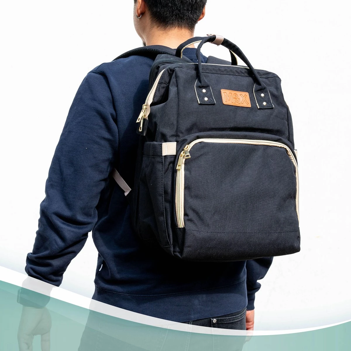 Luiertas Rugzak - Monx Luiertas Verzorgingstas Met Uitklapbaar Babybedje - Overzichtelijke Luierrugzak Extra Buggy En Kinderwagen Haken Inclusief Geïsoleerde Flessenhouder - Zwart 9 Luiertas Rugzak - Monx Luiertas Verzorgingstas Met Uitklapbaar Babybedje - Overzichtelijke Luierrugzak Extra Buggy En Kinderwagen Haken Inclusief Geïsoleerde Flessenhouder - Zwart - Afbeelding 7