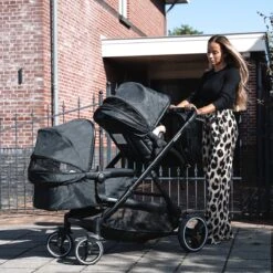 Deryan Evy Kinderwagen - Duo Kinderwagen - Uitbreidbaar - Inclusief Reiswieg - Zwart 31 Deryan Evy Kinderwagen - Duo Kinderwagen - Uitbreidbaar - Inclusief Reiswieg - Zwart -Kinderwagen- En Accessoirewinkel 1200x1200 2116