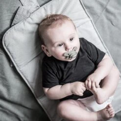 KipKep Napper Combi Verschonings-set - Uit Gerecyclede Materialen - Calming Green -Kinderwagen- En Accessoirewinkel 1200x1200 2153