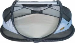 Deryan Baby Luxe Campingbedje – Inclusief Zelfopblaasbare Matras - Blue -Kinderwagen- En Accessoirewinkel 1200x695 1