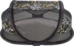 Deryan Baby Luxe Campingbedje – Inclusief Zelfopblaasbare Matras - Zoo 17 Deryan Baby Luxe Campingbedje – Inclusief Zelfopblaasbare Matras - Zoo -Kinderwagen- En Accessoirewinkel 1200x741 1