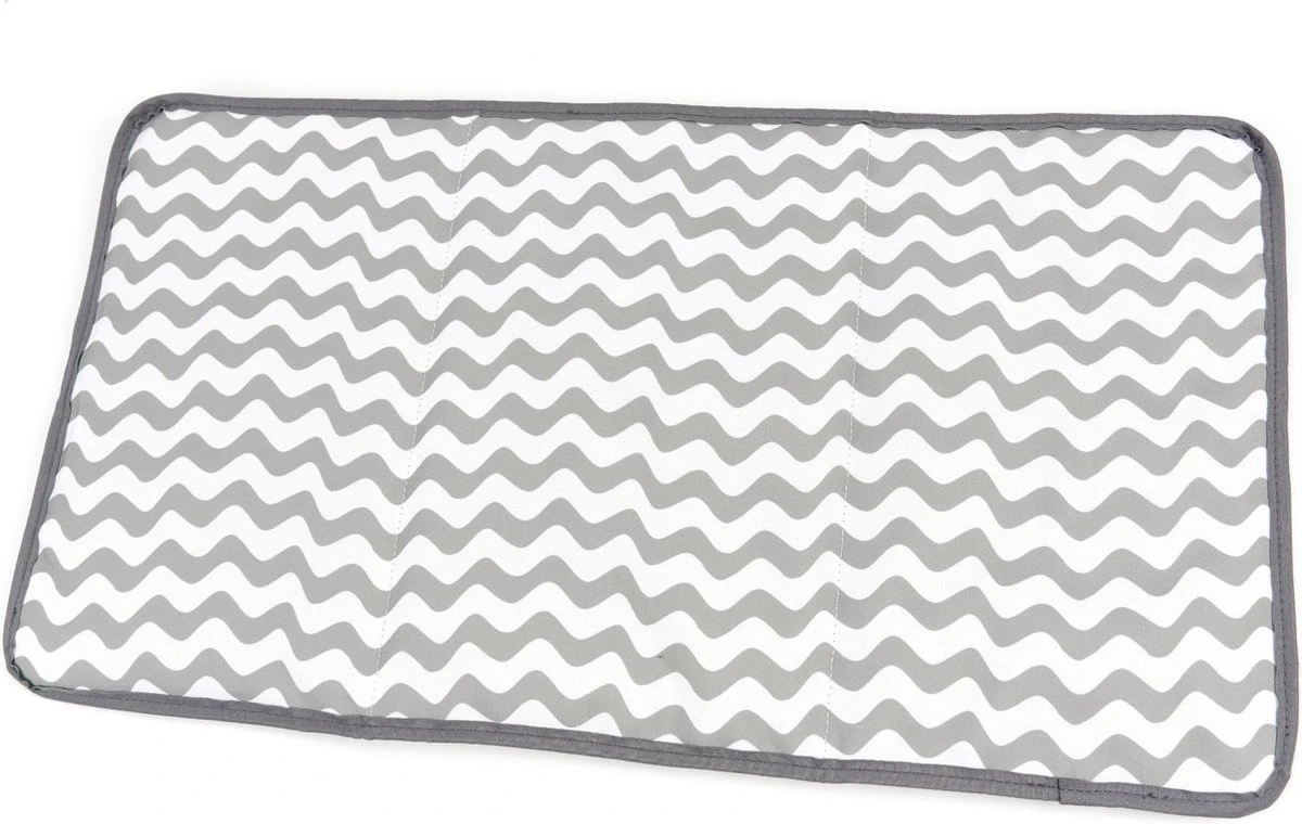 Brisby Slijtvast Verschoonmatje – Voorzien Van Een Klittenbandsluiting Voor Gemakkelijke 1-Hands Bediening - Donkergrijs 6 Brisby Slijtvast Verschoonmatje – Voorzien Van Een Klittenbandsluiting Voor Gemakkelijke 1-Hands Bediening - Donkergrijs - Afbeelding 4