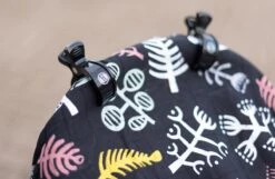 Lodger Kinderwagenaccessoire - Swaddle Clips - Zwart - 2 Stuks -Kinderwagen- En Accessoirewinkel 1200x783