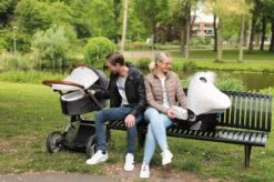 Dooky Universal Cover Zonnescherm Kinderwagen - Dandelion -Kinderwagen- En Accessoirewinkel 1200x799 6