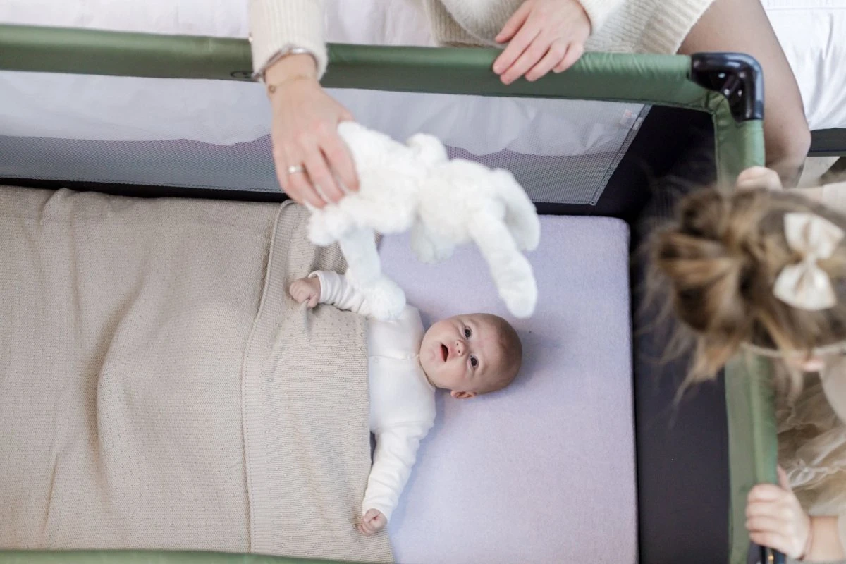 Qute Campingbed Q-sleep Olijfgroen/zwart 5 Qute Campingbed Q-sleep Olijfgroen/zwart - Afbeelding 3