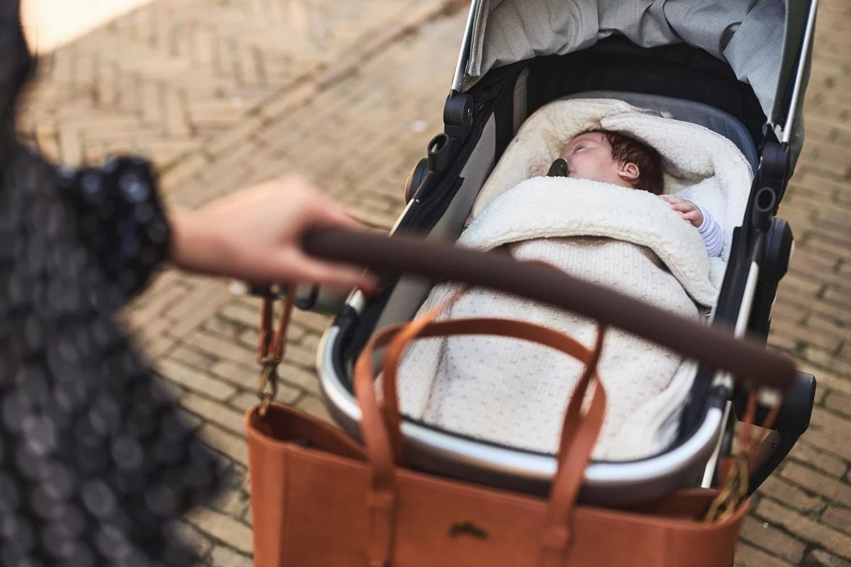 Jollein Voetenzak Voor Autostoel & Kinderwagen - Bliss Knit - Nougat 22 Jollein Voetenzak Voor Autostoel & Kinderwagen - Bliss Knit - Nougat - Afbeelding 20