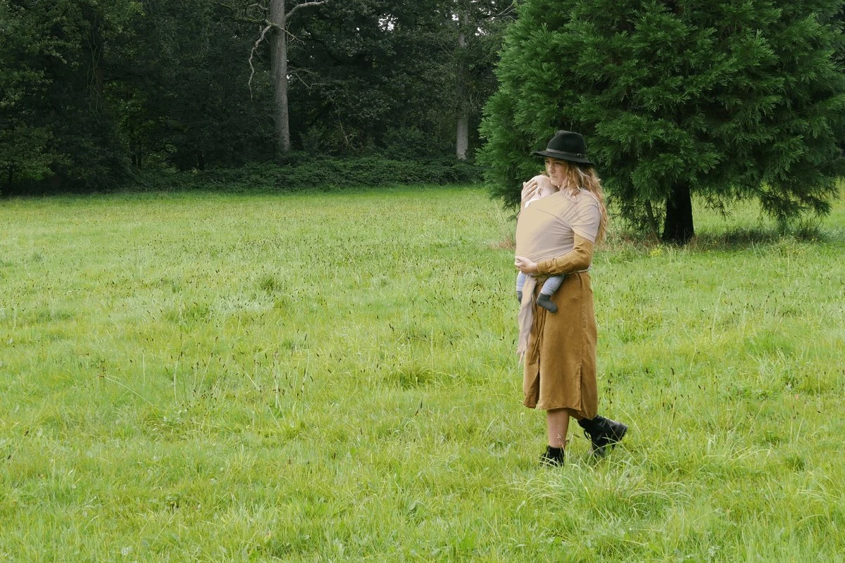 Cuddie Baby Draagdoek - Premium Organic Baby Draagdoek Gemaakt Van Bio Katoen - Newborns Tot 15 Kg - Baby Cadeau - Met Wenskaart - Sand 12 Cuddie Baby Draagdoek - Premium Organic Baby Draagdoek Gemaakt Van Bio Katoen - Newborns Tot 15 Kg - Baby Cadeau - Met Wenskaart - Sand - Afbeelding 10