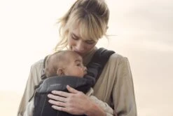 BabyBjörn Draagzak Harmony - 3D Mesh - Zwart -Kinderwagen- En Accessoirewinkel 1200x800 231