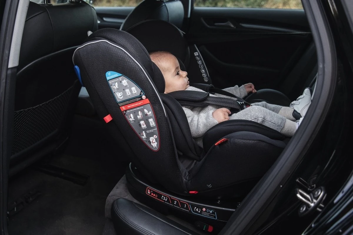 Babyauto Biro D FIX Black Group 0+ 1 2 3 - 0 Tot 36 Kg - Isofix 22 Babyauto Biro D FIX Black Group 0+ 1 2 3 - 0 Tot 36 Kg - Isofix - Afbeelding 20