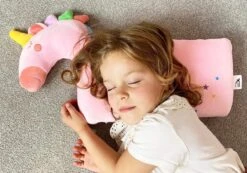 CabinMax Nekkussen - Reiskussen Kinderen - Memory Foam Nek Kussen - Inclusief Opbergtas - Krokodil - Groen -Kinderwagen- En Accessoirewinkel 1200x841