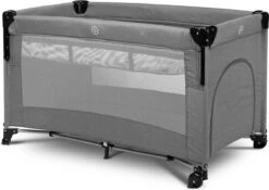 Reisbedje Met Wielen - Logeerbed - Vakantie Bed - Campingbedje - Drop Down Side 9 Reisbedje Met Wielen - Logeerbed - Vakantie Bed - Campingbedje - Drop Down Side -Kinderwagen- En Accessoirewinkel 1200x849 4