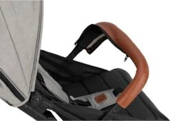 MoMi Wandelwagen Estelle - Grey -Kinderwagen- En Accessoirewinkel 1200x855 1