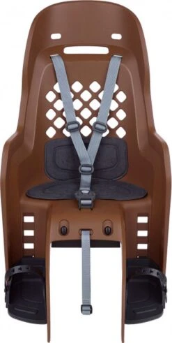 Polisport Joy Maxi CFS Kinderzitje - 2020 Editie - Bruin/Donkergrijs 17 Polisport Joy Maxi CFS Kinderzitje - 2020 Editie - Bruin/Donkergrijs -Kinderwagen- En Accessoirewinkel 604x1200 3