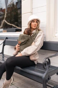 ByKay - Draagzak - Click Carrier Classic - Moss Green -Kinderwagen- En Accessoirewinkel 799x1200 77