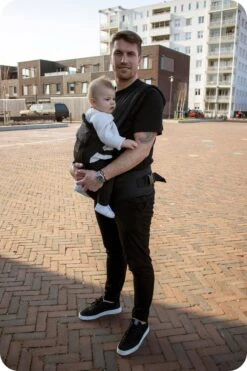 Deryan Pack Luxe Ergonomische Draagzak - Babydrager + Opbergvakjes - Zwart -Kinderwagen- En Accessoirewinkel 800x1200 141