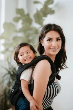 Tula Draagzak Free To Grow - Coast Urbanista -Kinderwagen- En Accessoirewinkel 800x1200 143