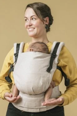 Tula Draagzak Free To Grow - Linen Sand 14 Tula Draagzak Free To Grow - Linen Sand -Kinderwagen- En Accessoirewinkel 800x1200 153