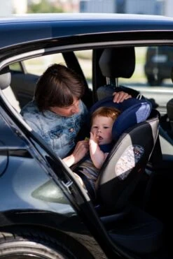 MUNDO 0-36 KG ISOFIX - 360 Graden Draaibaar Zwart -Kinderwagen- En Accessoirewinkel 800x1200 65