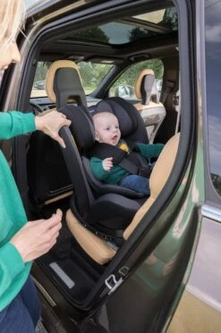 Bebeconfort Evolvefix Autostoeltje - 360° Draaibaar - Night Black -Kinderwagen- En Accessoirewinkel 800x1200 69