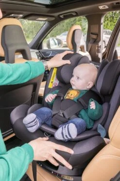 Bebeconfort Evolvefix Autostoeltje - 360° Draaibaar - Night Black -Kinderwagen- En Accessoirewinkel 800x1200 71