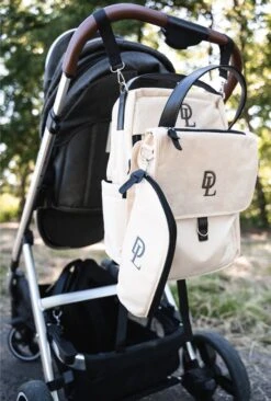 Deryan Luiertas Rugzak Met Verschoonmatje - Inclusief Flessenwarmhouder - Kinderwagenhaken En Isoleervak - Cream -Kinderwagen- En Accessoirewinkel 810x1200 5