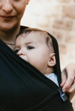 Baby Garden Draagdoek Zwart - Ergonomisch - Original - Gratis Slabbetje -Kinderwagen- En Accessoirewinkel 812x1200 7