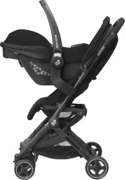 Maxi-Cosi Lara² Buggy - Essential Black (Black Frame) -Kinderwagen- En Accessoirewinkel 834x1200 1
