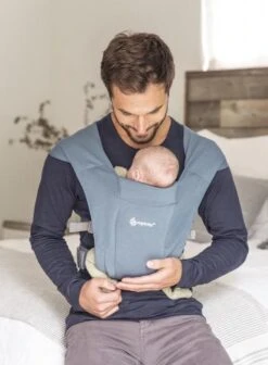 Ergobaby Embrace Draagzak Baby - Oxford Blue -Kinderwagen- En Accessoirewinkel 882x1200 2