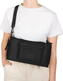 Lionelo Little Cube - Buggy Organizers - Twee Vakken Voor Flessen - Eenvoudig Te Reinigen - Universeel Design -Kinderwagen- En Accessoirewinkel 943x1200