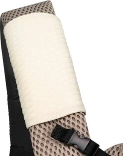 Dooky Ergonomische Draagzak Urban Comfort Beige Desert -Kinderwagen- En Accessoirewinkel 945x1200 9