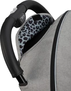 MoMi Wandelwagen - Compacte Lichtgewicht Buggy - Estelle Dakar Met XXL Wielen & Zonnekap - Leopard - Grijs-Goud (geschikt Van 6mnd - 22kg) -Kinderwagen- En Accessoirewinkel 947x1200 2